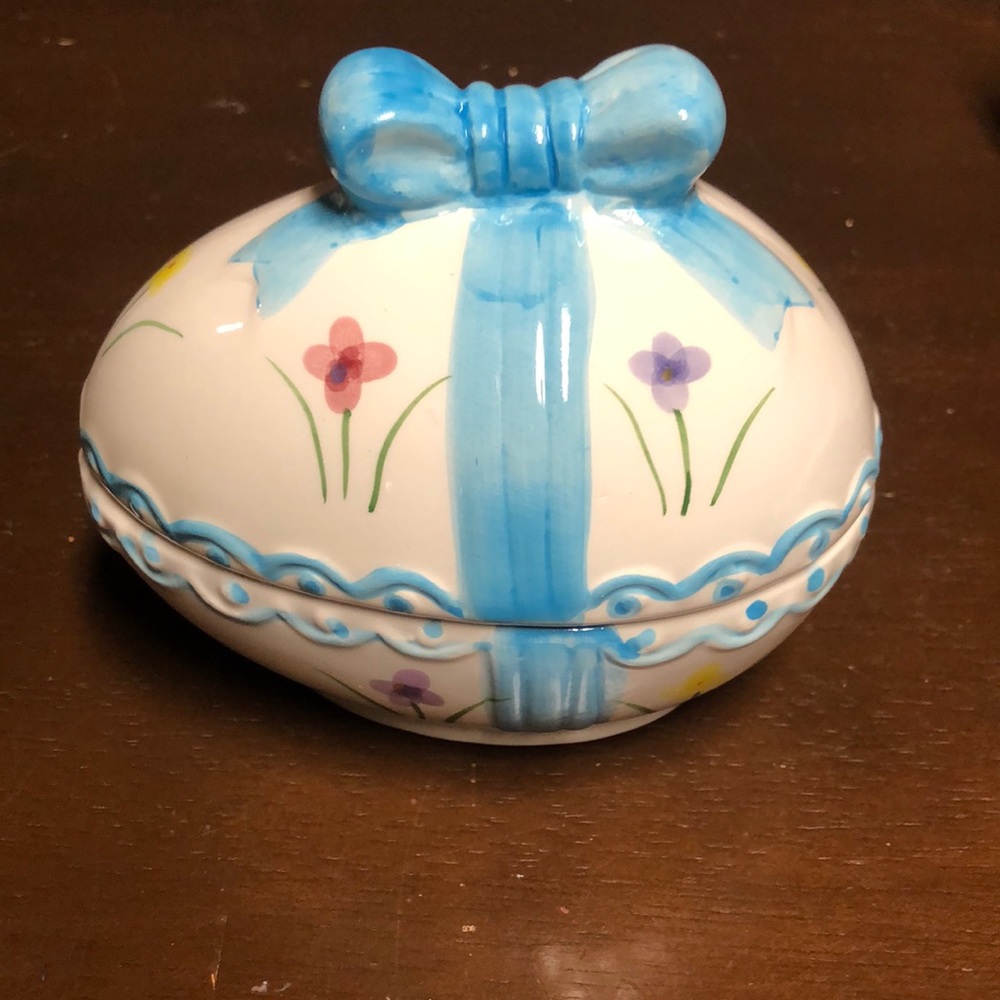 Ceramic Easter egg